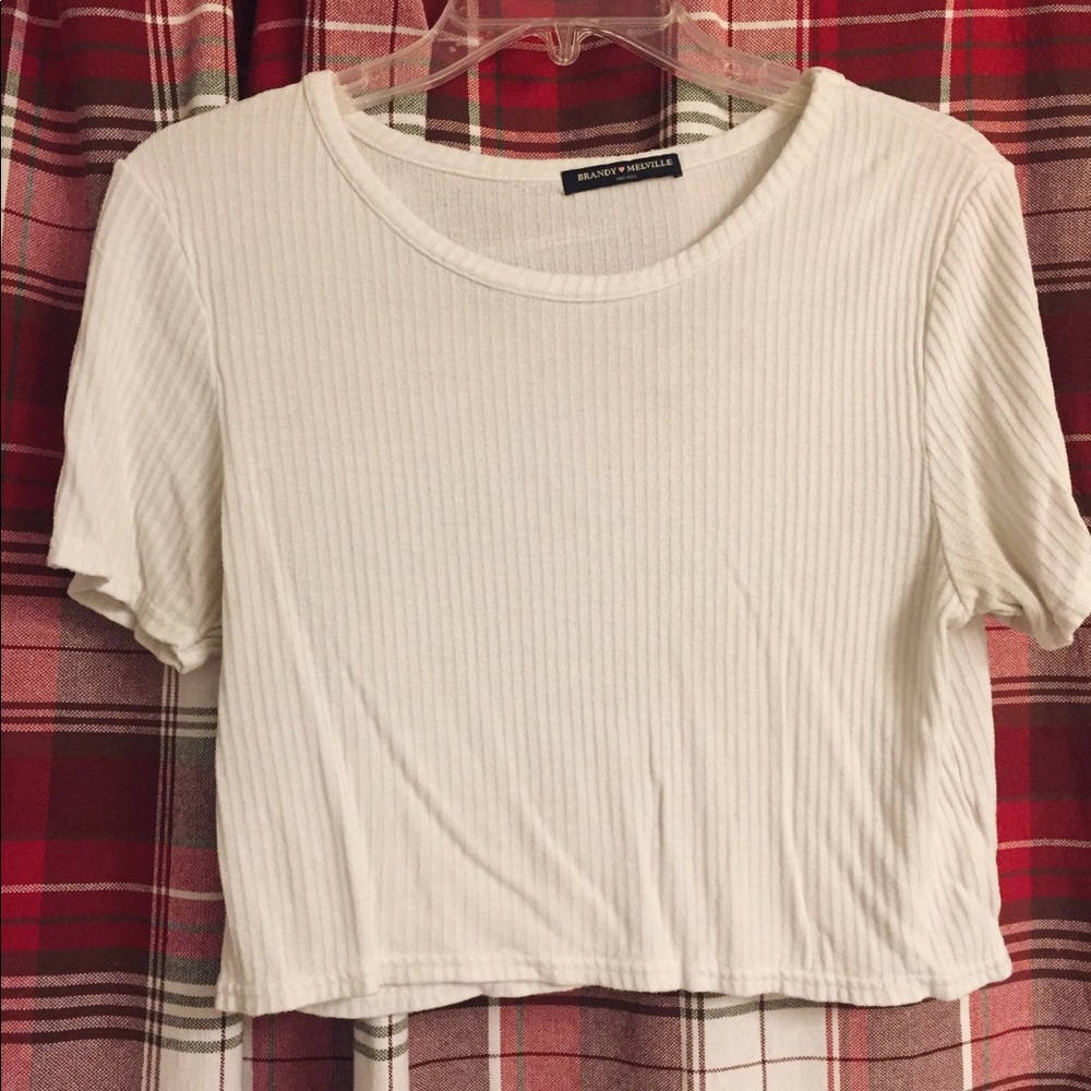 Brandy Melville white crop top. ✨